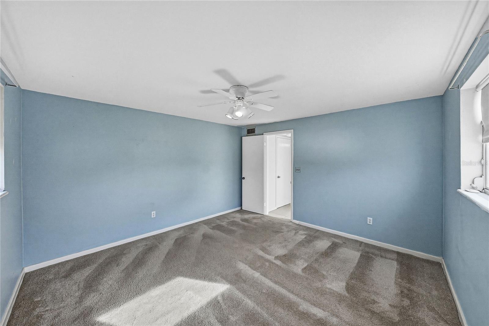 LAUREL HILL - Residential