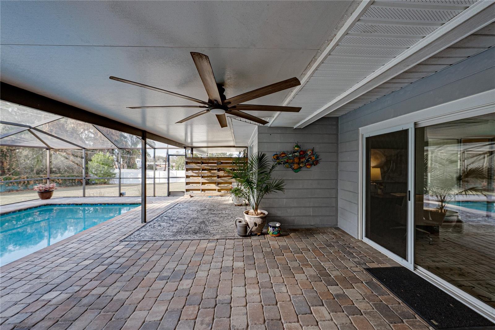 LAUREL HILL - Residential