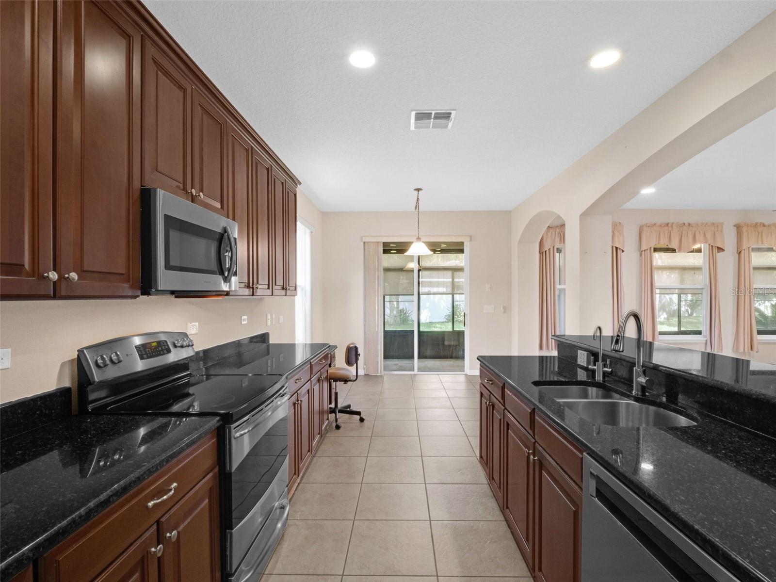 BELLE MEADE PH 02 H - Residential