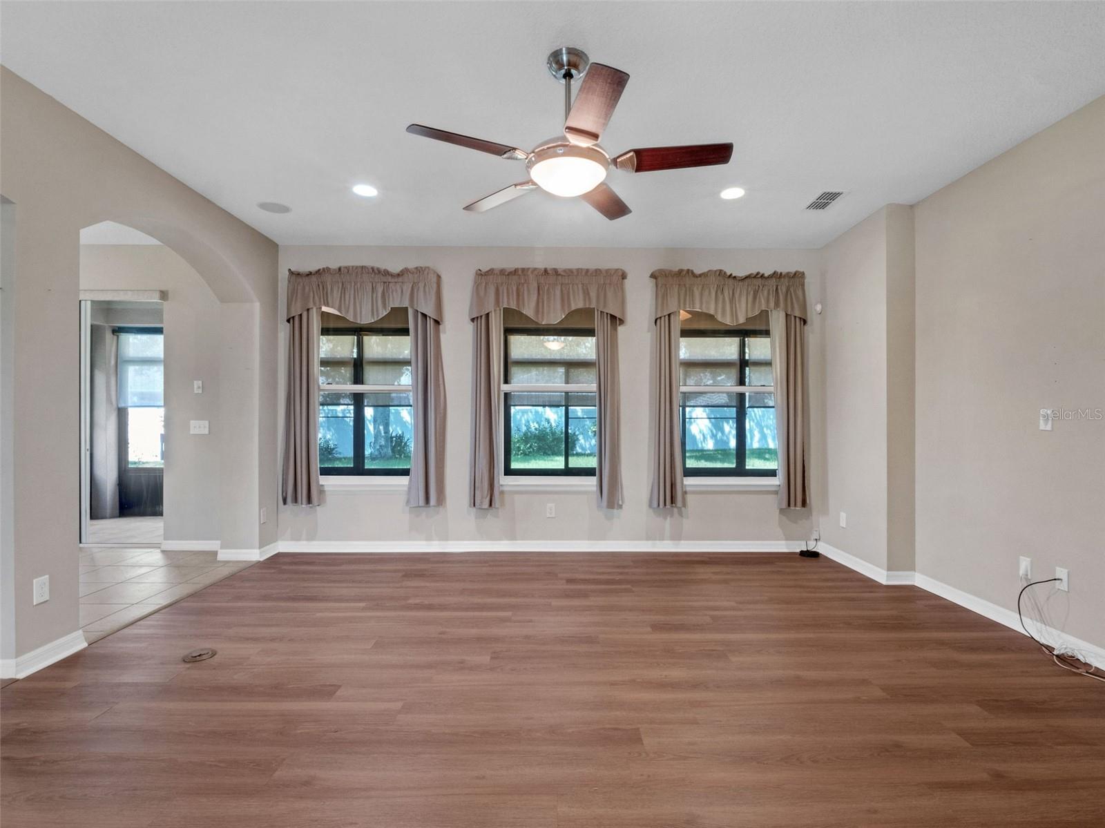 BELLE MEADE PH 02 H - Residential