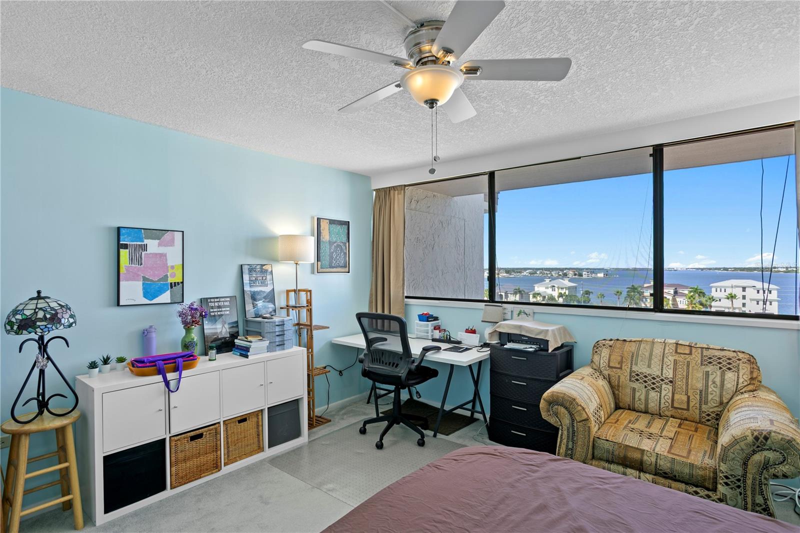 TREASURE ISLAND TENNIS & YACHT CLUB - Residential