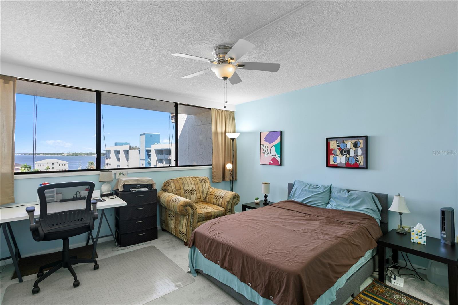 TREASURE ISLAND TENNIS & YACHT CLUB - Residential