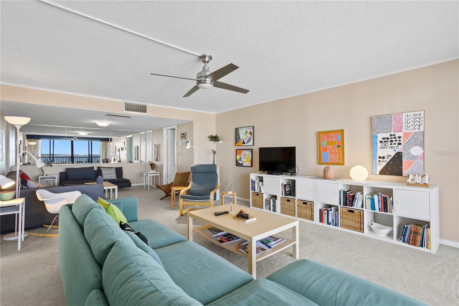 TREASURE ISLAND TENNIS & YACHT CLUB - Residential