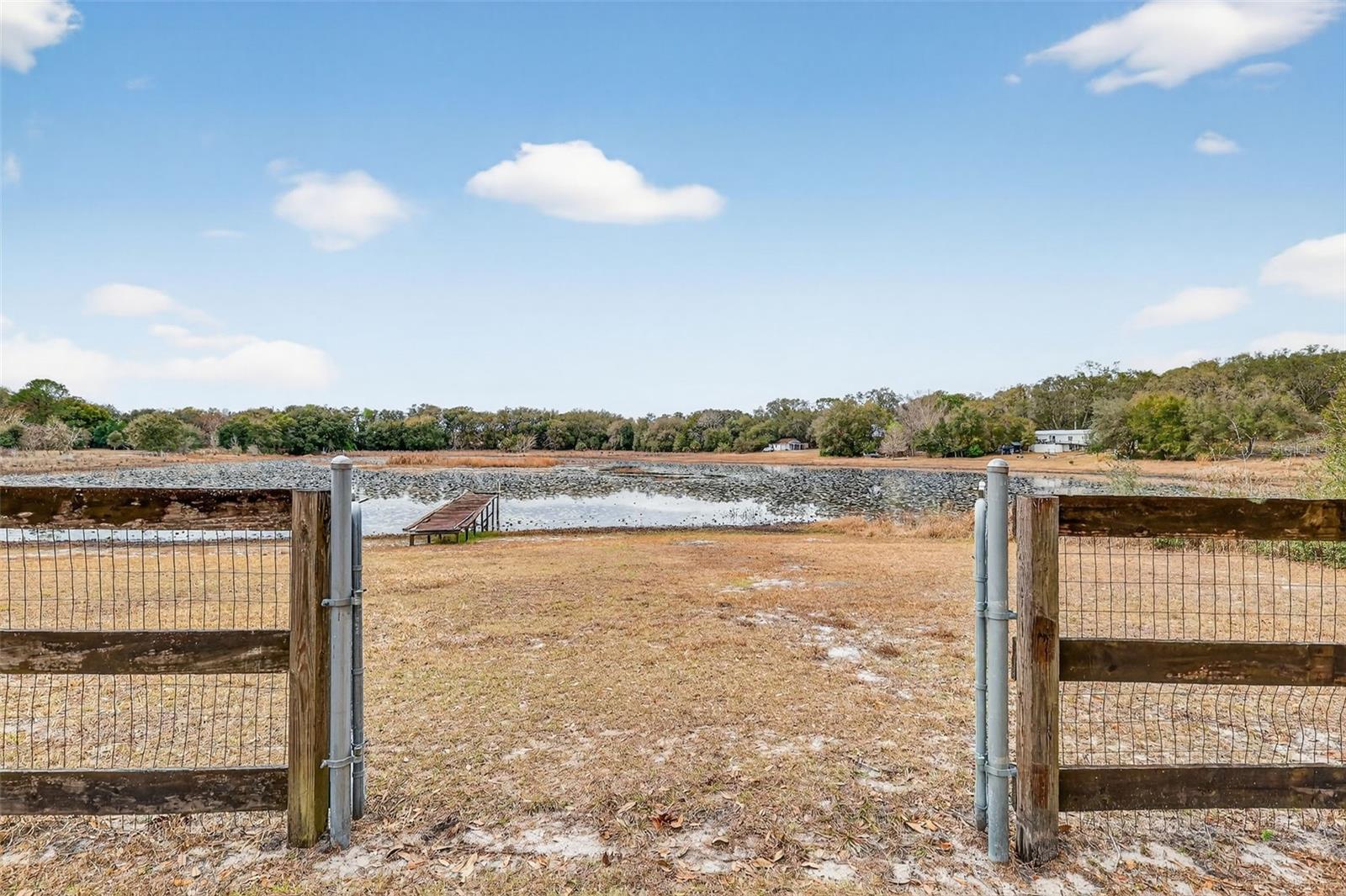 FLA FRUITLAND PARK TROP HOMESITES - Residential