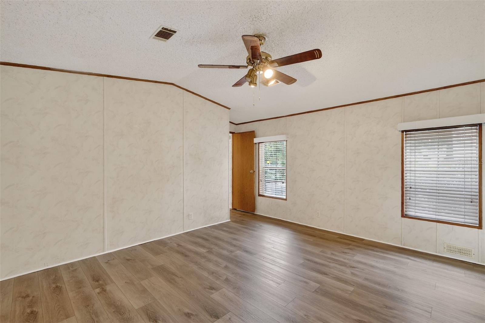 FLA FRUITLAND PARK TROP HOMESITES - Residential