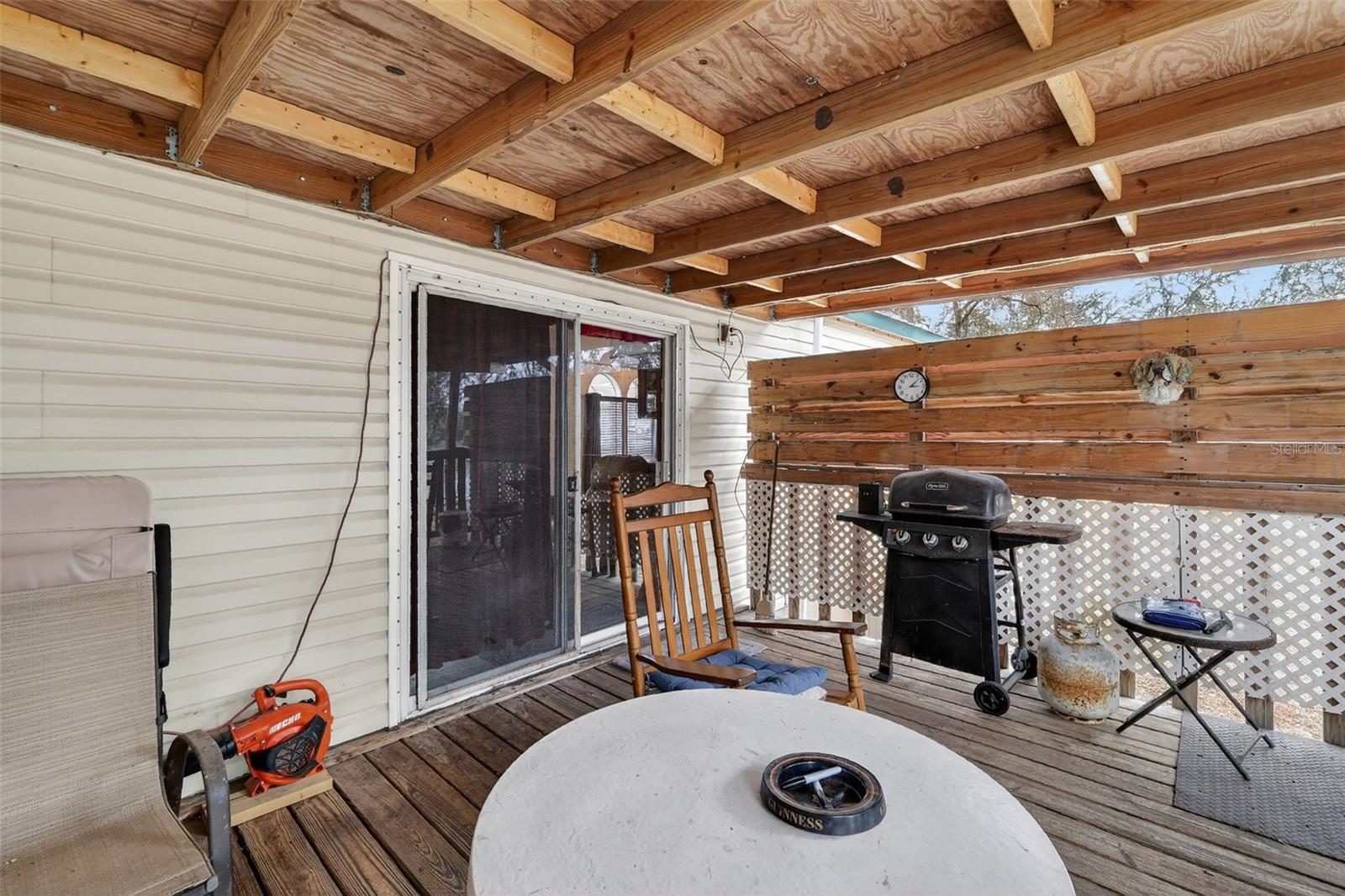 FLA FRUITLAND PARK TROP HOMESITES - Residential