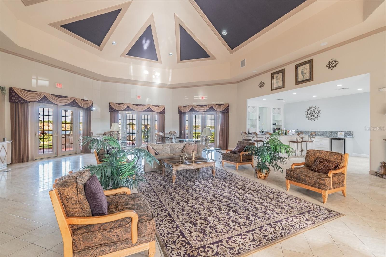 LAKE CHASE CONDO - Residential