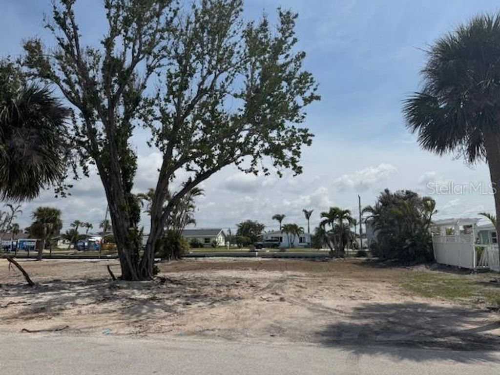 Photo of 1275 Holiday Drive, Englewood, FL 34223 (MLS # O6292803)