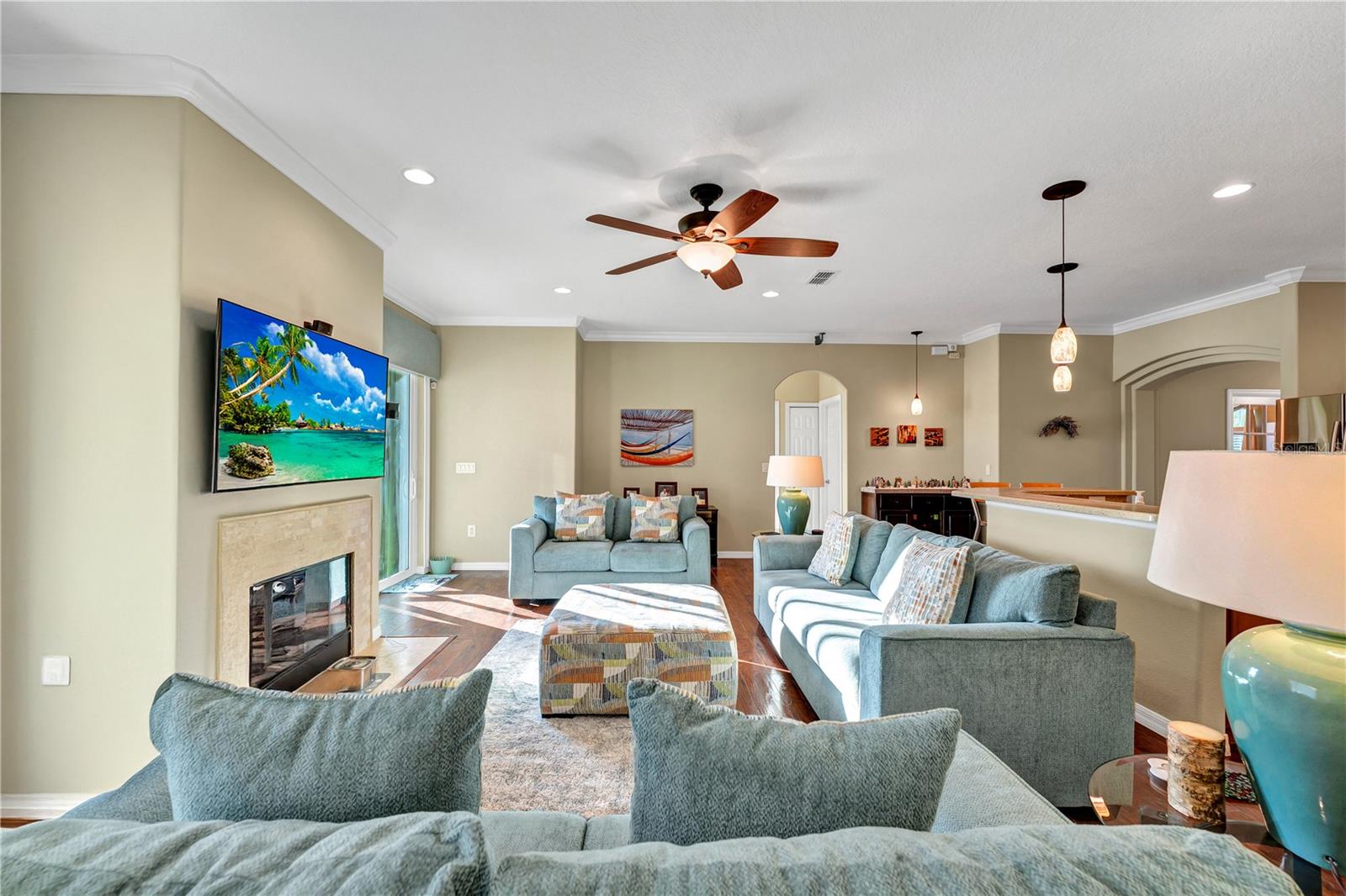 POINTE EVA - Residential