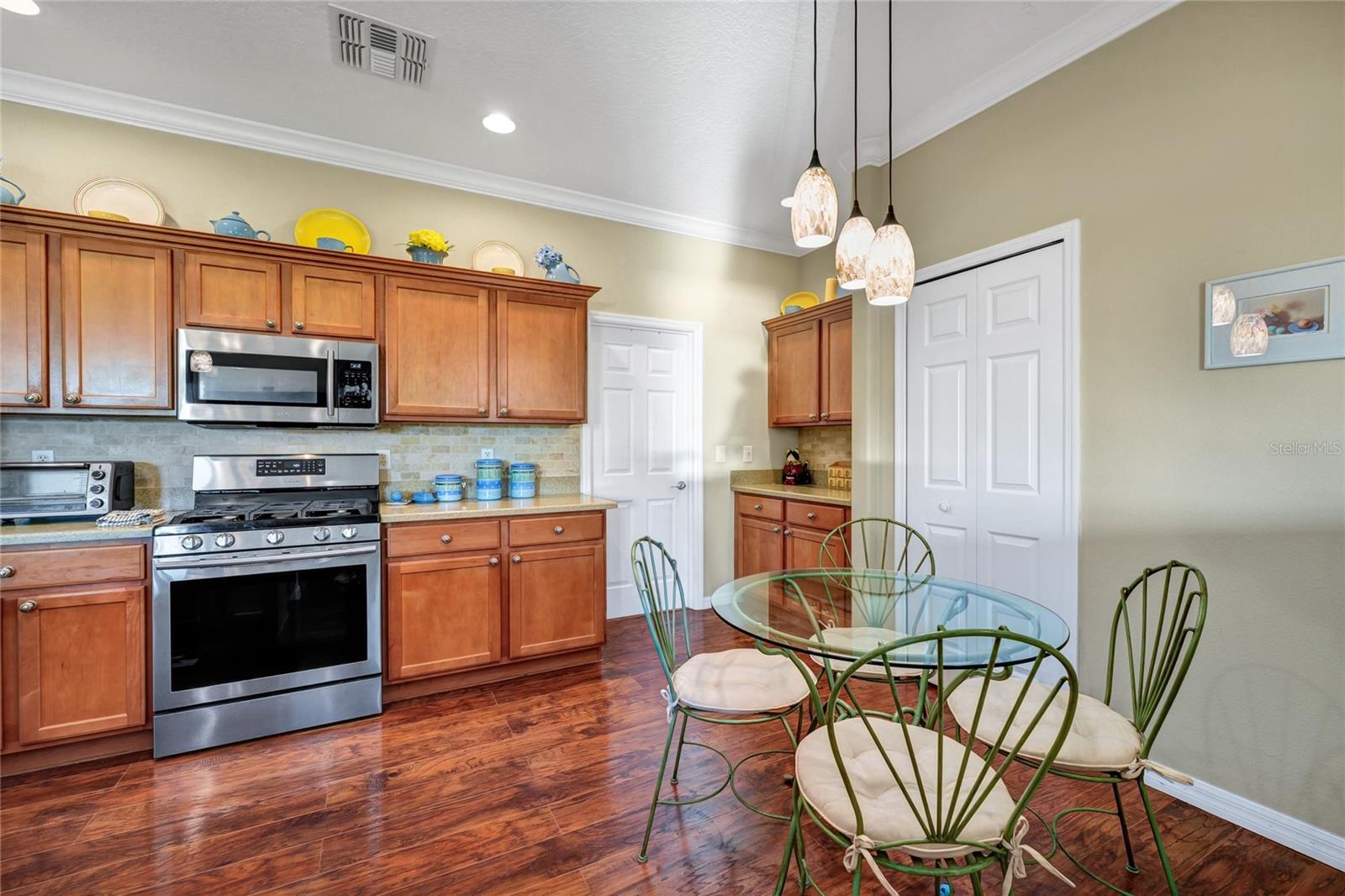 POINTE EVA - Residential