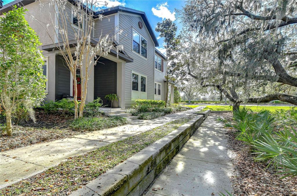 Photo of 5703 Colony Glen Road, Lithia, FL 33547 (MLS # TB8479228)