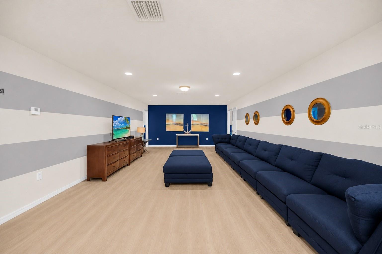 WINDSOR/WESTSIDE PH 1 - Residential
