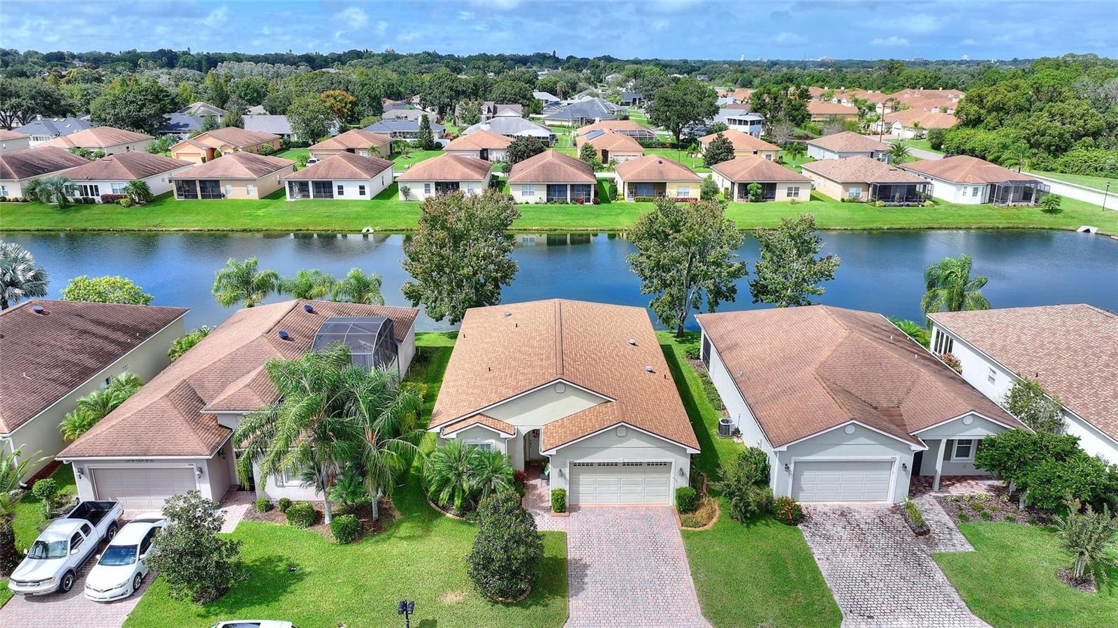 VIENNA SQUARE PH I - Residential