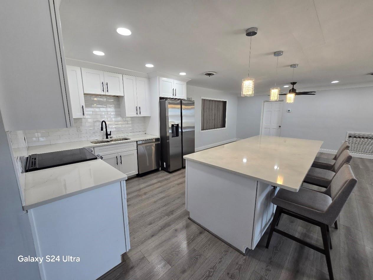 KENNETH CITY - Residential Lease