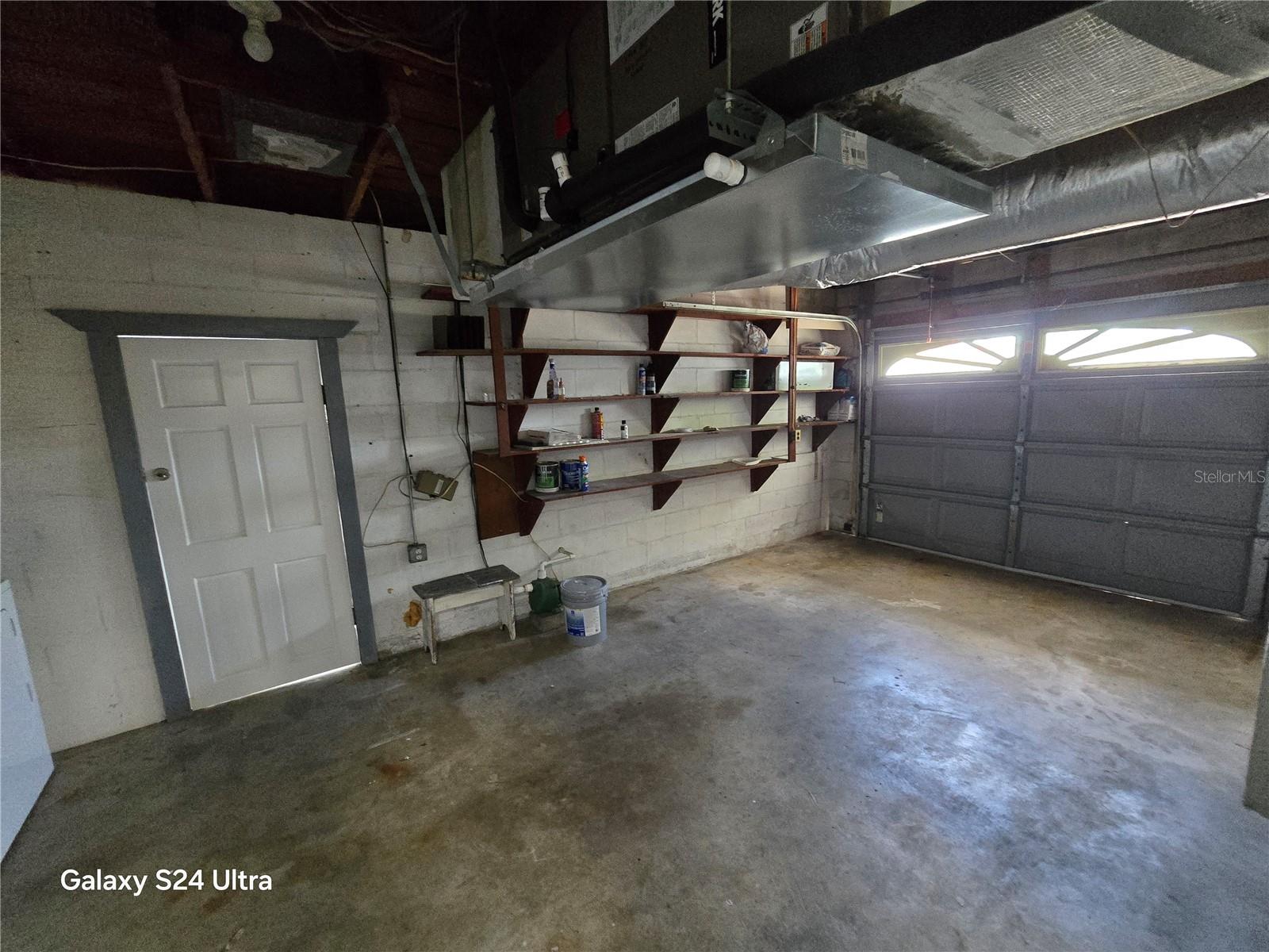 KENNETH CITY - Residential Lease