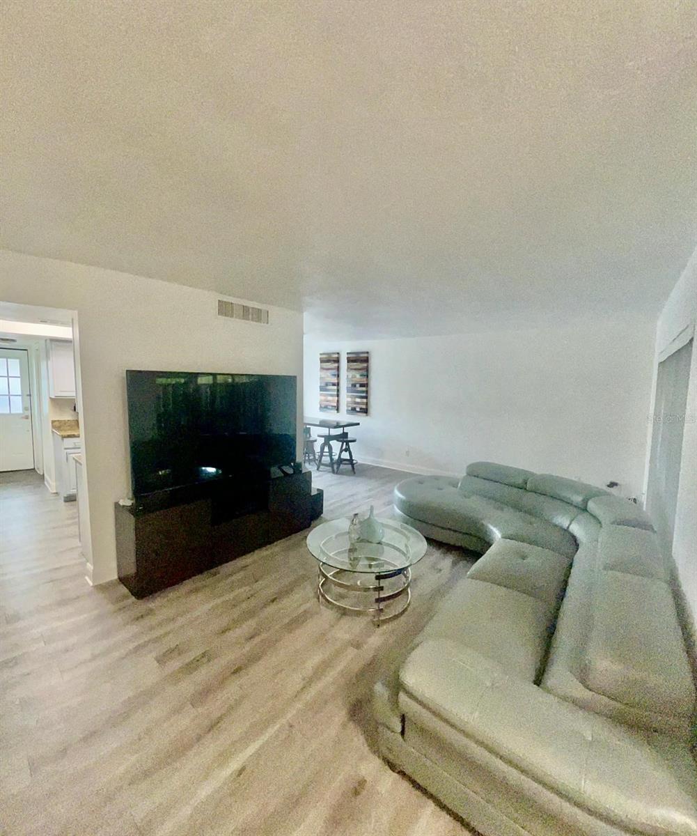 Photo 3 of 12 of 7014 ALTURAS COURT townhome