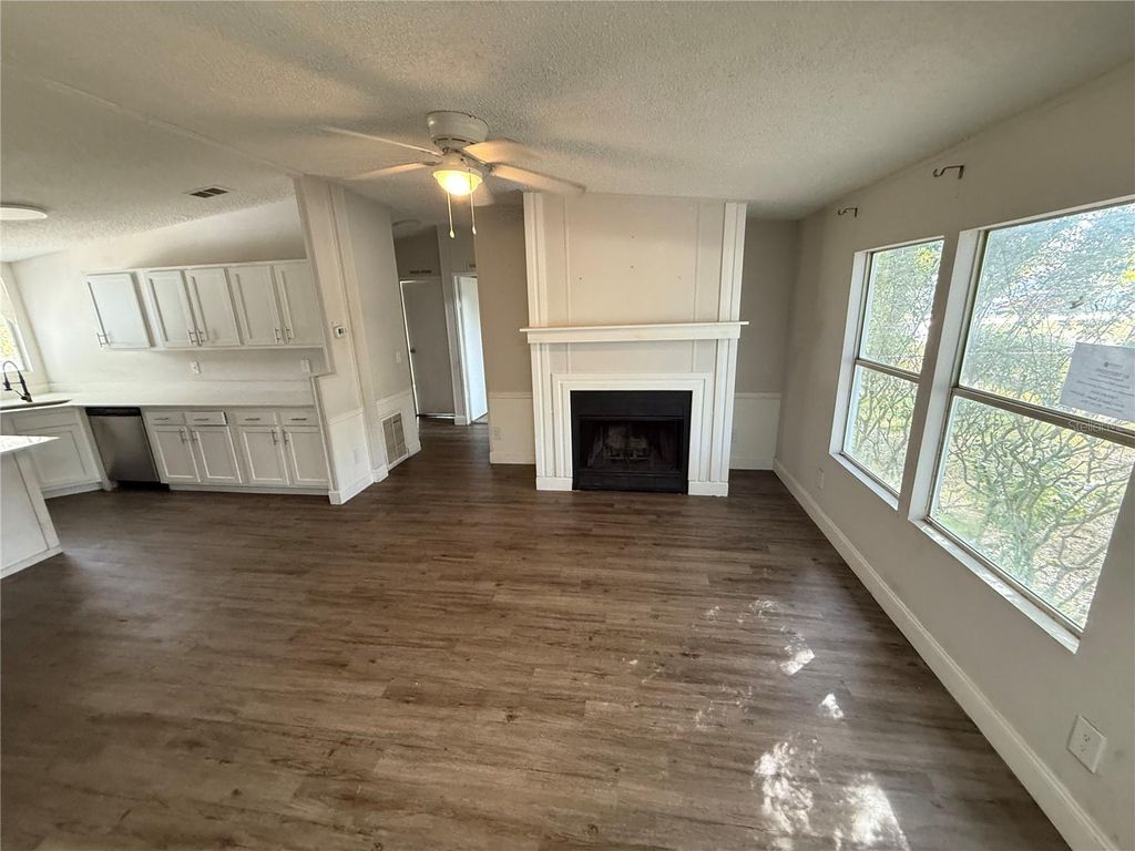 Photo of 5115 Shadyglen Drive, Lakeland, FL 33810 (MLS # TB8474252)