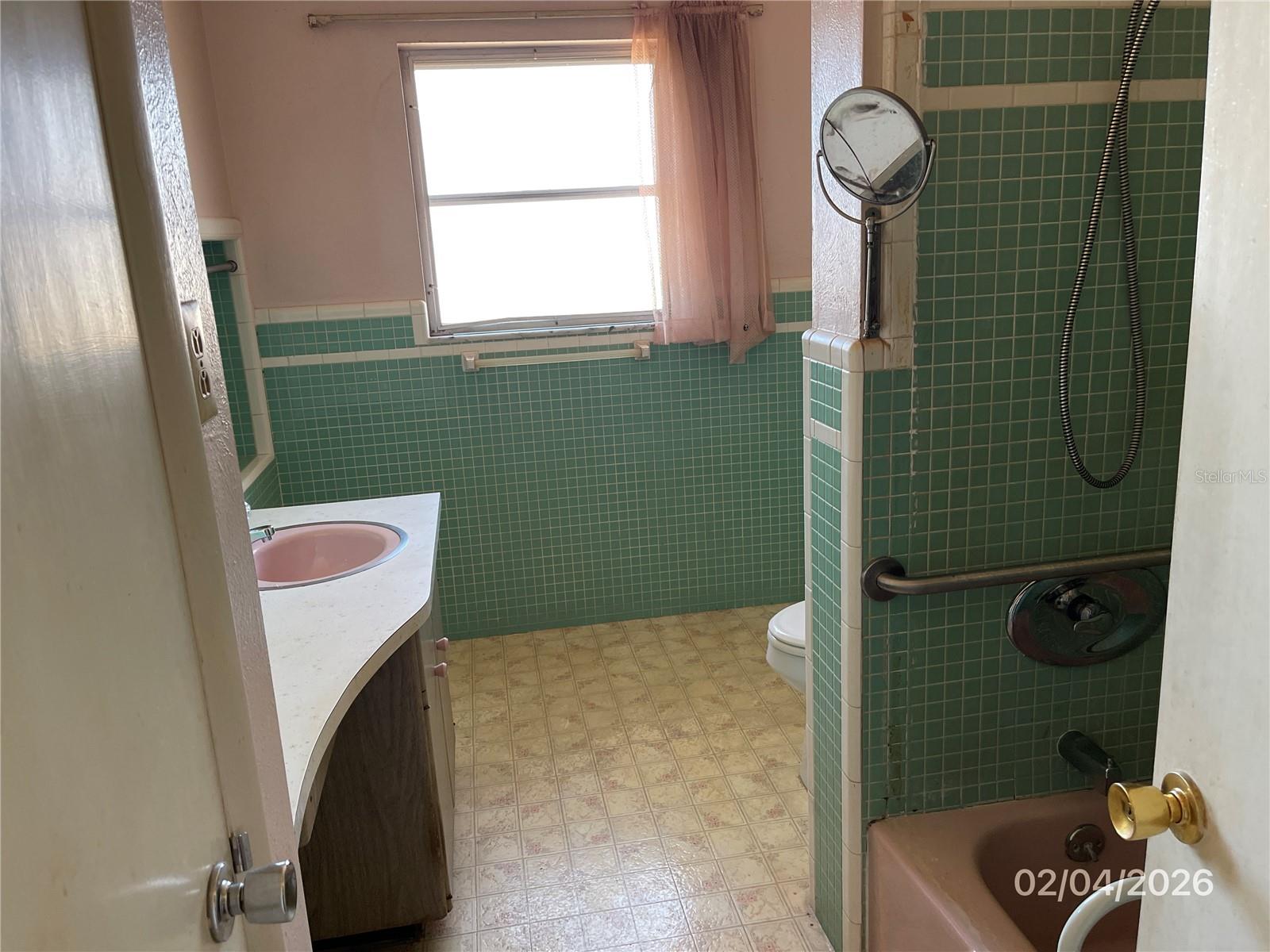 VENICE GARDENS - Residential