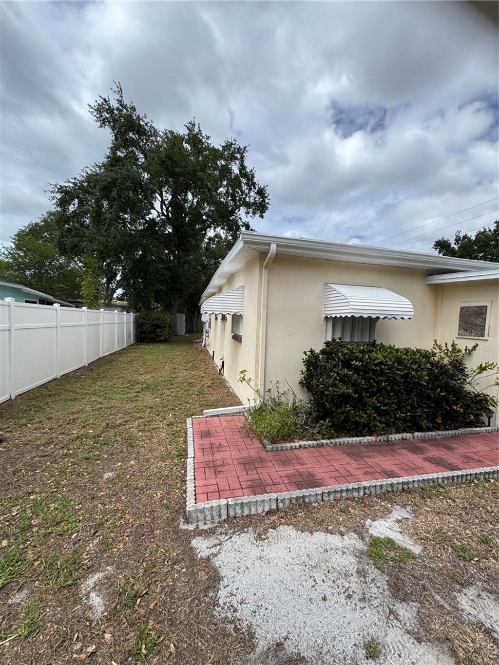 Photo of 542 Roanoke Street, Dunedin, FL 34698 (MLS # W7884709)