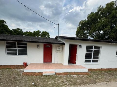 1460 MARVIN C ZANDERS AVENUE APOPKA FL 32703