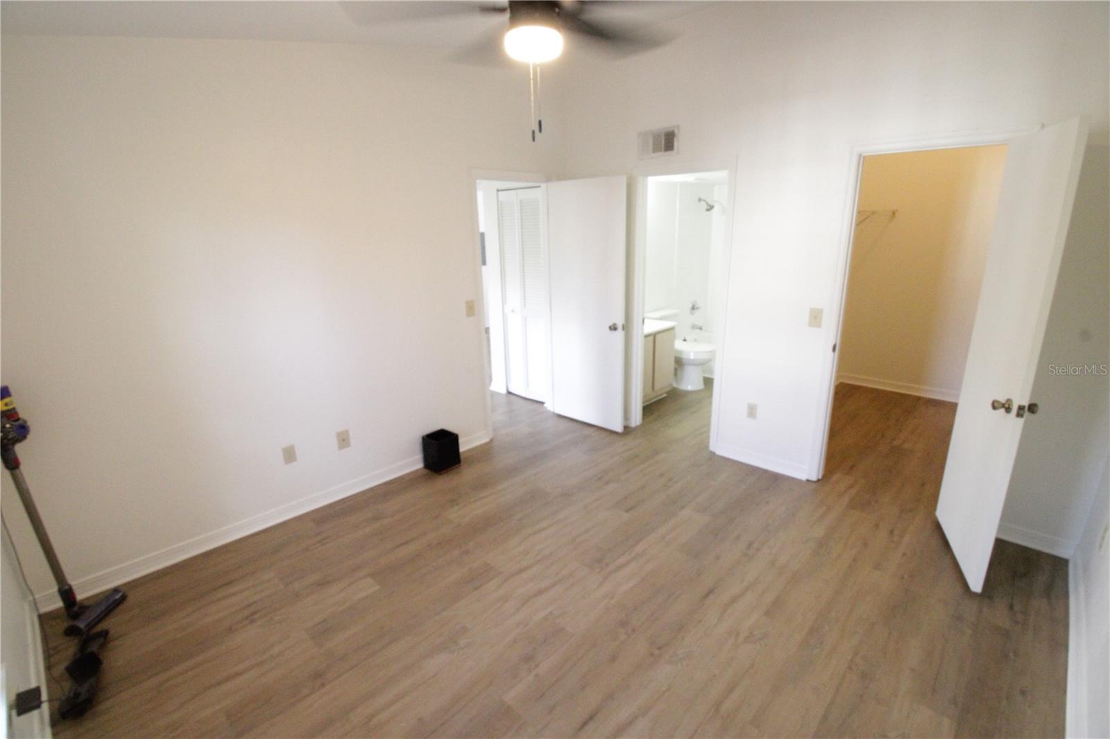 CAMPUS EDGE CONDO - Residential Lease