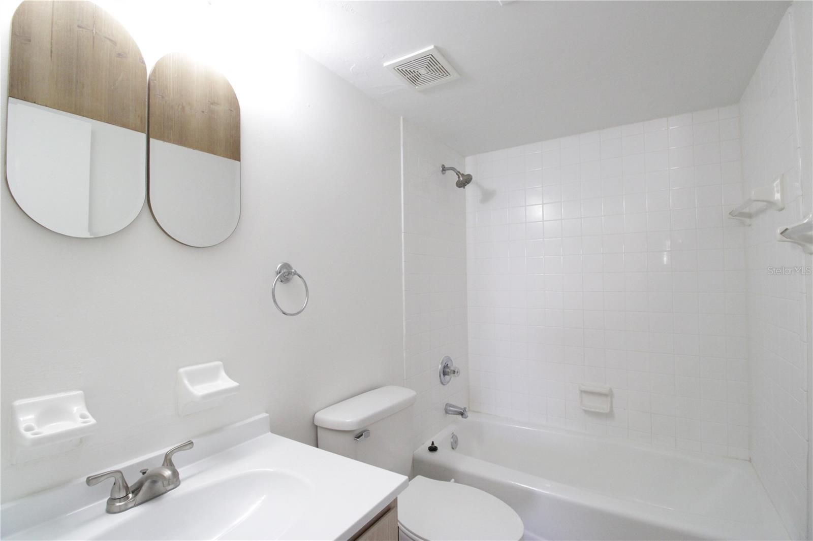 CAMPUS EDGE CONDO - Residential Lease