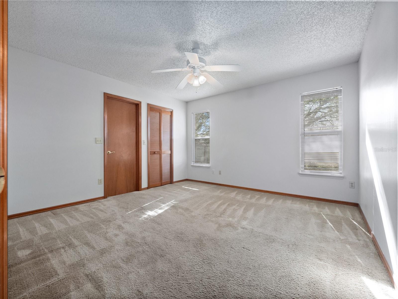 DELTONA LAKES UNIT 07 - Residential