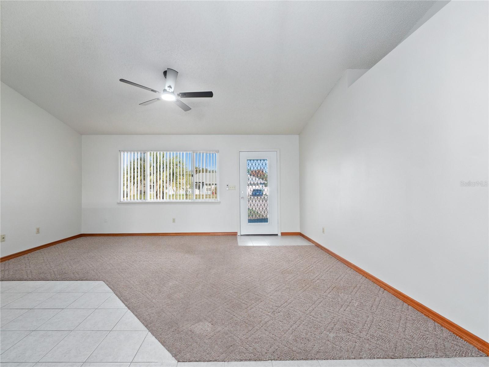 DELTONA LAKES UNIT 07 - Residential