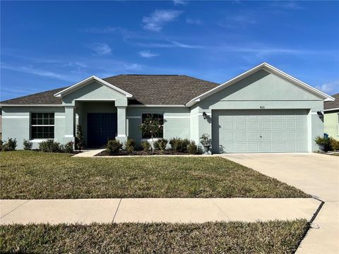 A home in WINTER HAVEN