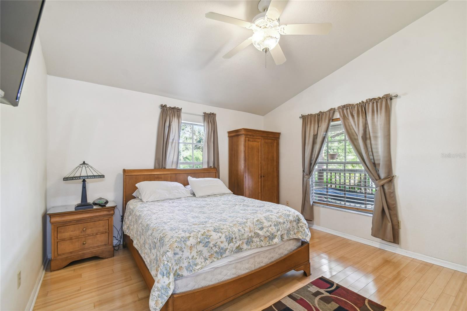 TREEHOUSES AT MOHR LOOP - Residential Lease