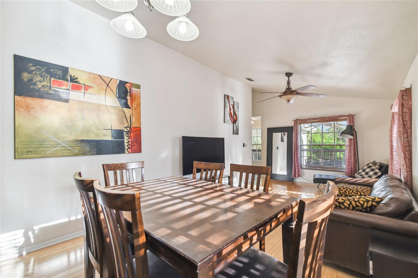 TREEHOUSES AT MOHR LOOP - Residential Lease