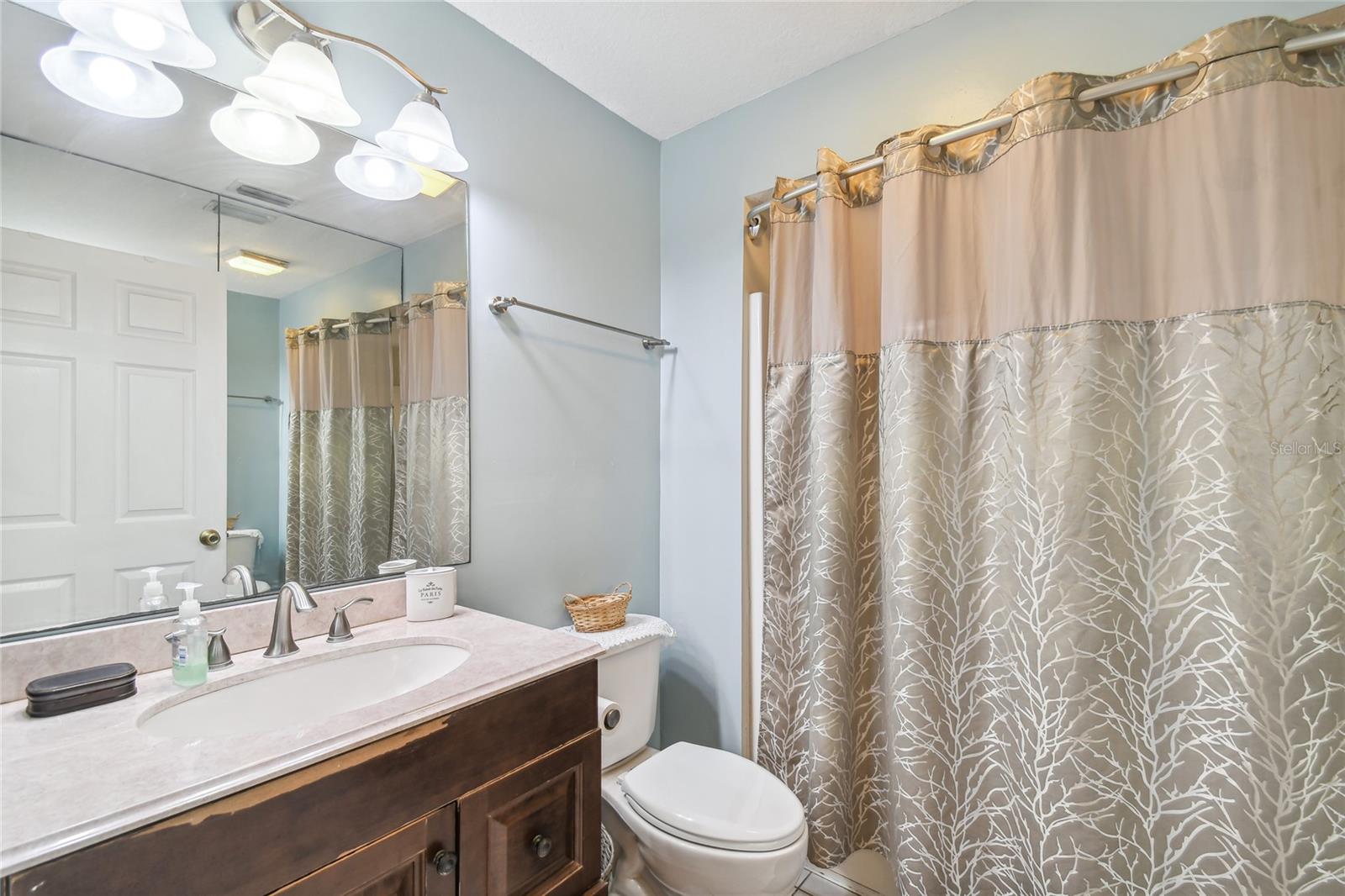 TREEHOUSES AT MOHR LOOP - Residential Lease