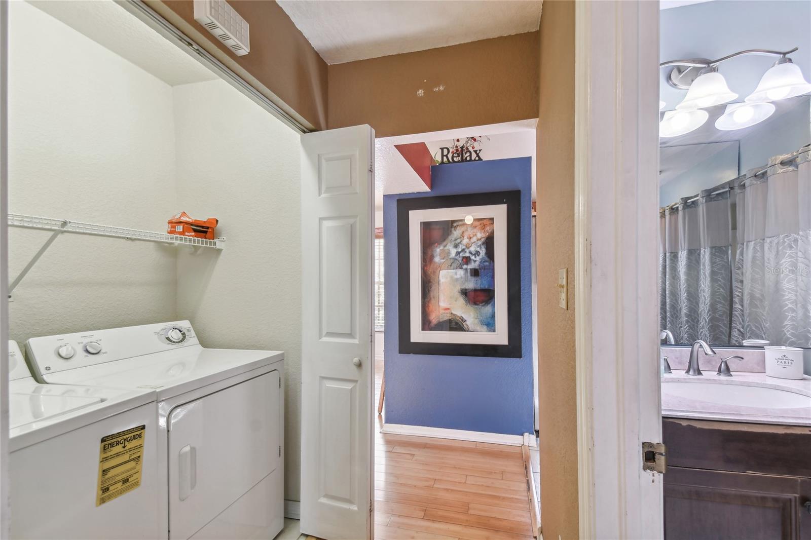 TREEHOUSES AT MOHR LOOP - Residential Lease