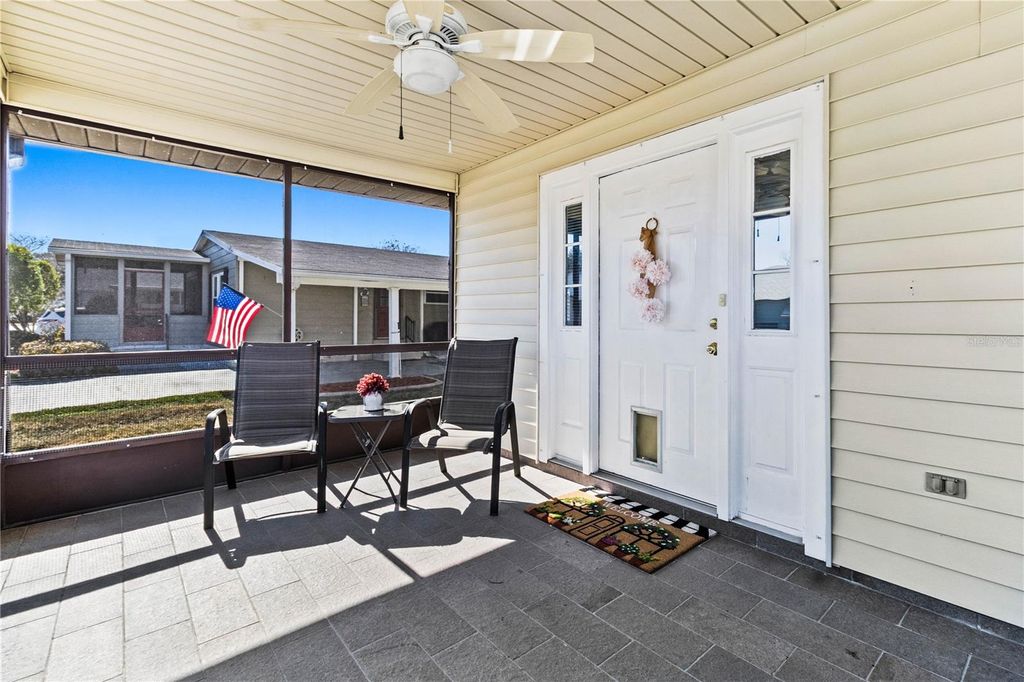 Photo of 4861 Colonnades Circle E, Lakeland, FL 33811 (MLS # L4959099)