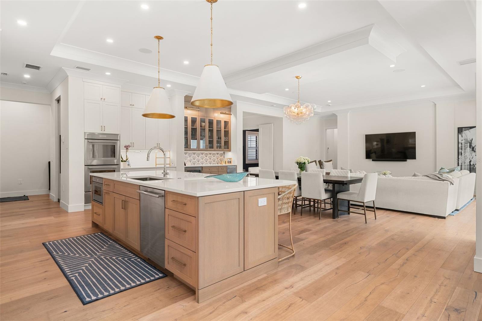 OYSTER BAY ESTATES - Residential