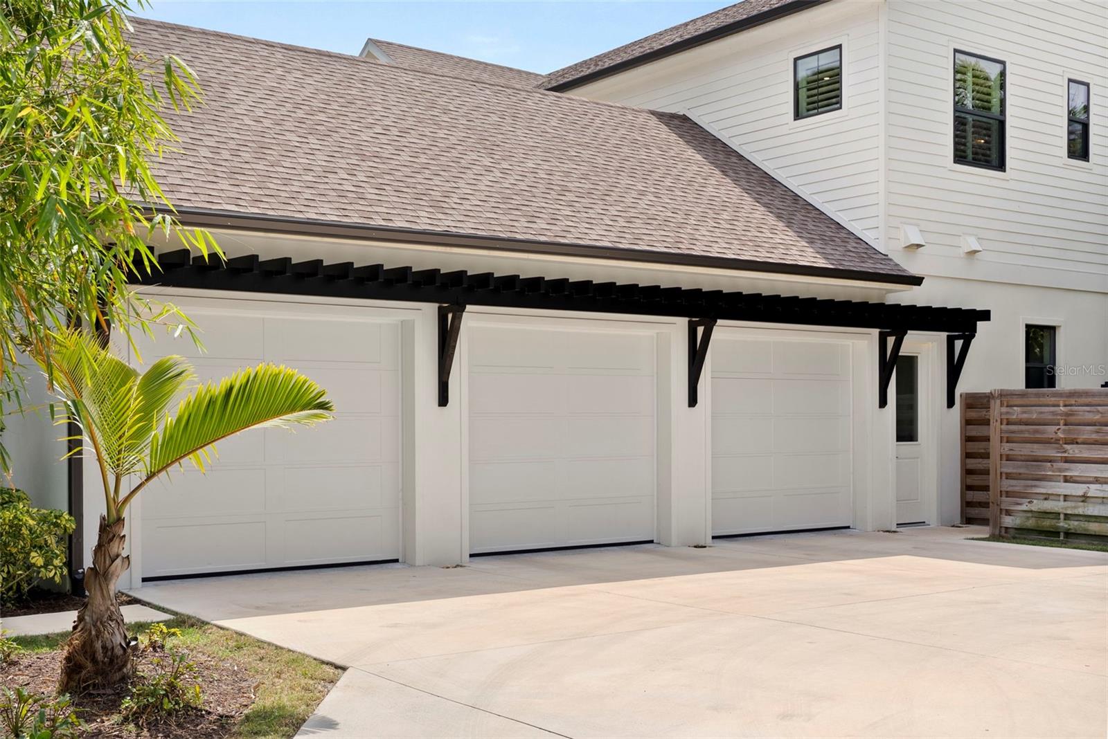 OYSTER BAY ESTATES - Residential