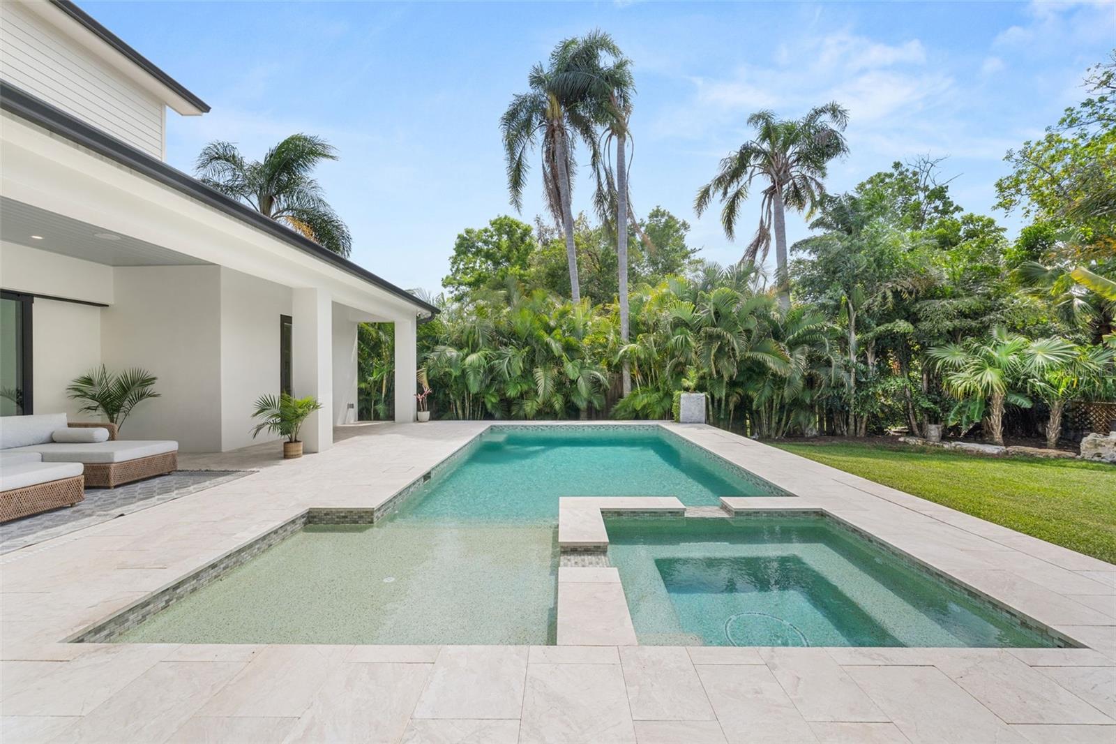 OYSTER BAY ESTATES - Residential