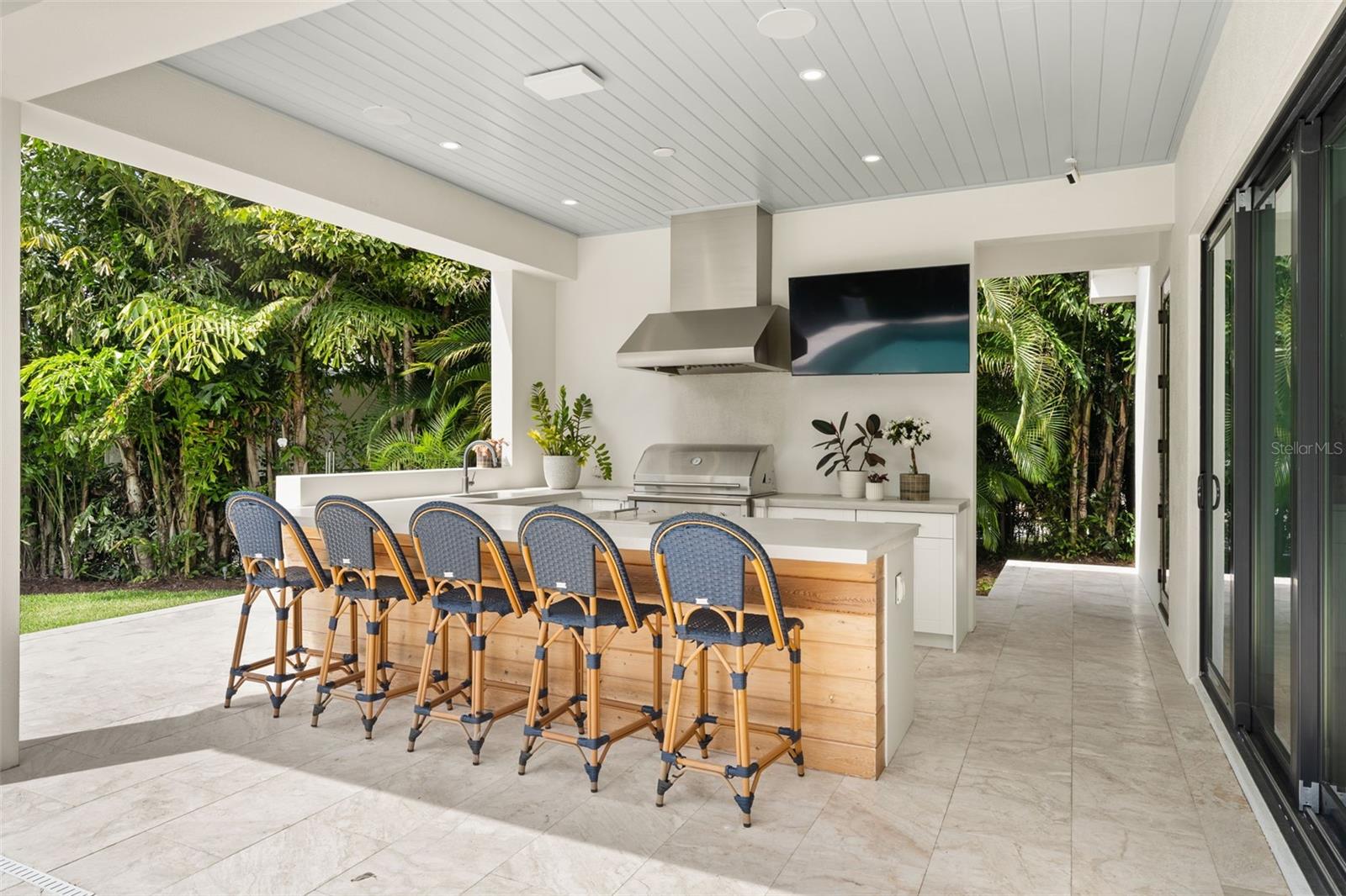 OYSTER BAY ESTATES - Residential