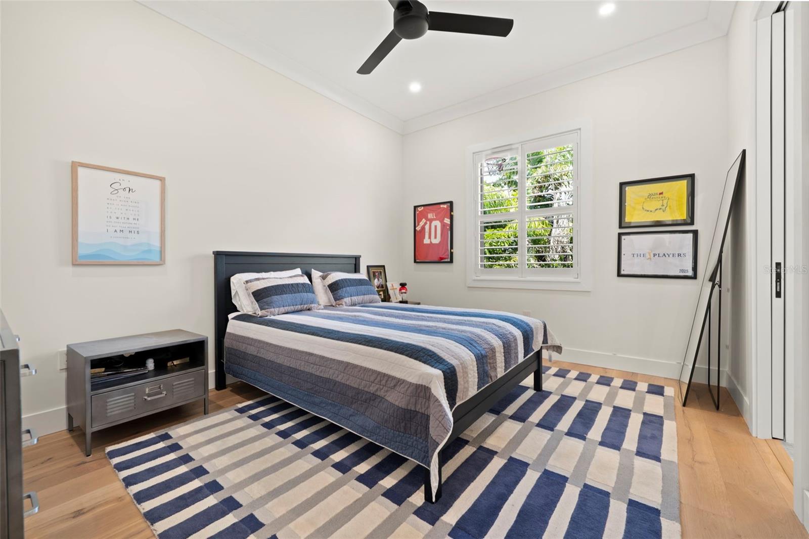 OYSTER BAY ESTATES - Residential