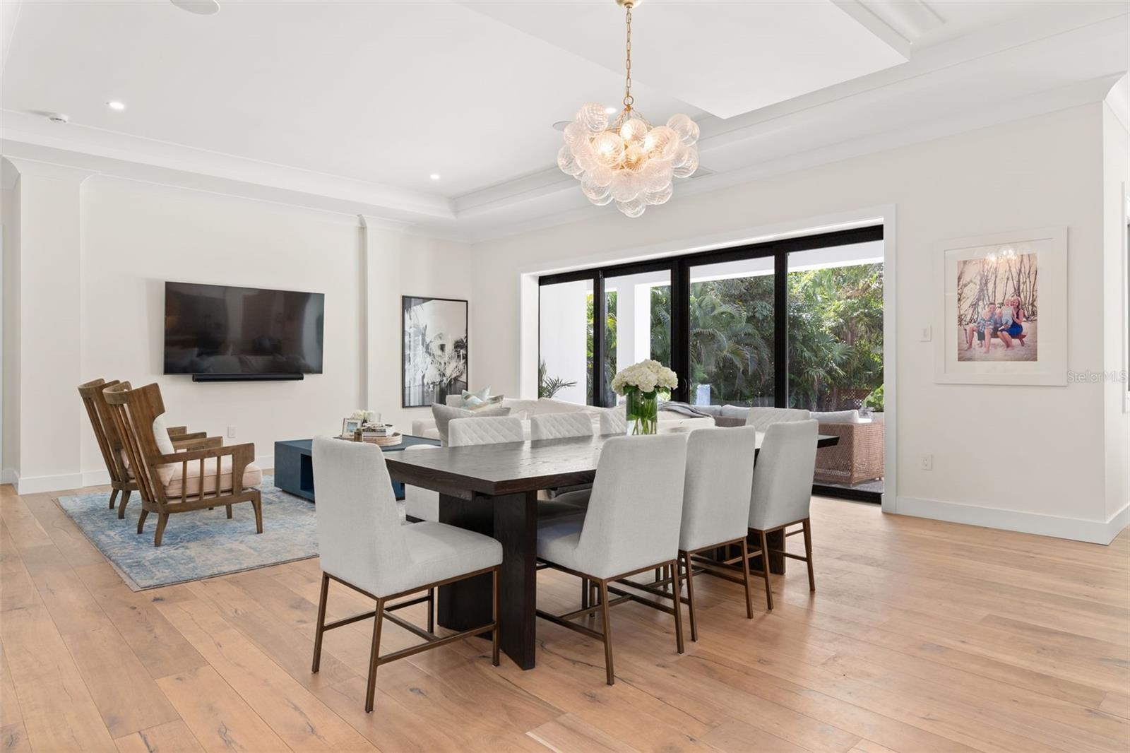 OYSTER BAY ESTATES - Residential