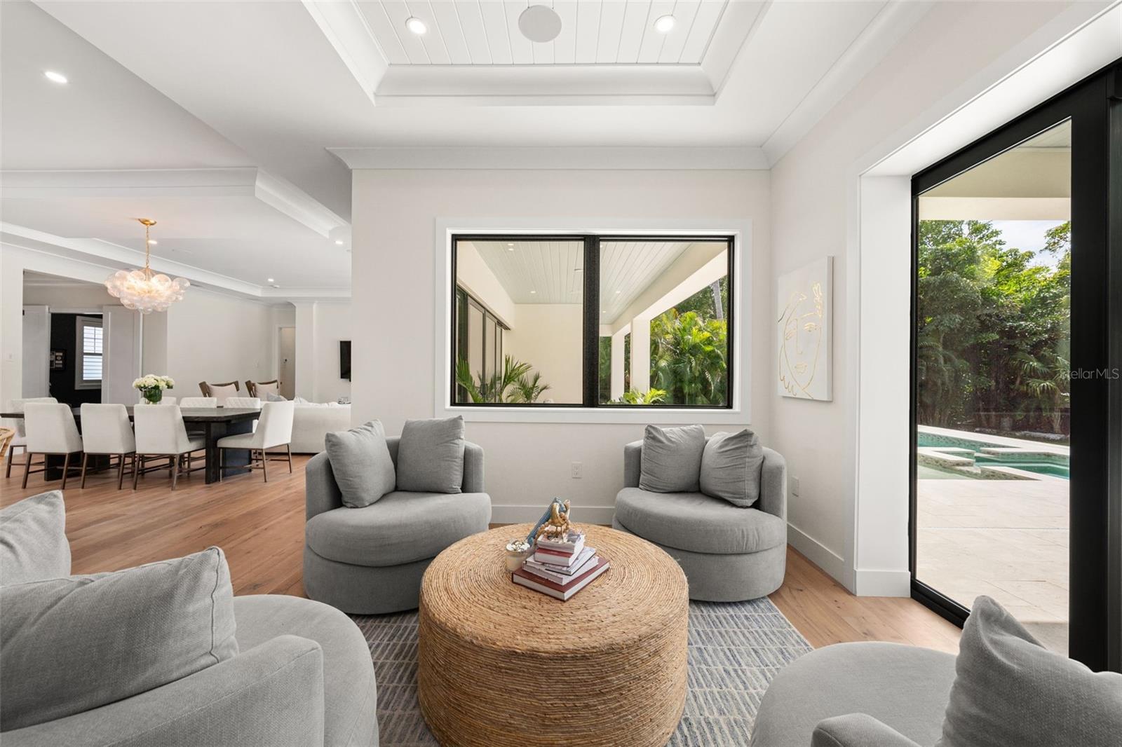 OYSTER BAY ESTATES - Residential