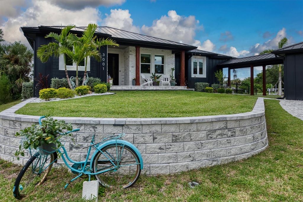 Photo of 3001 Banyan Way, Punta Gorda, FL 33950 (MLS # C7521300)