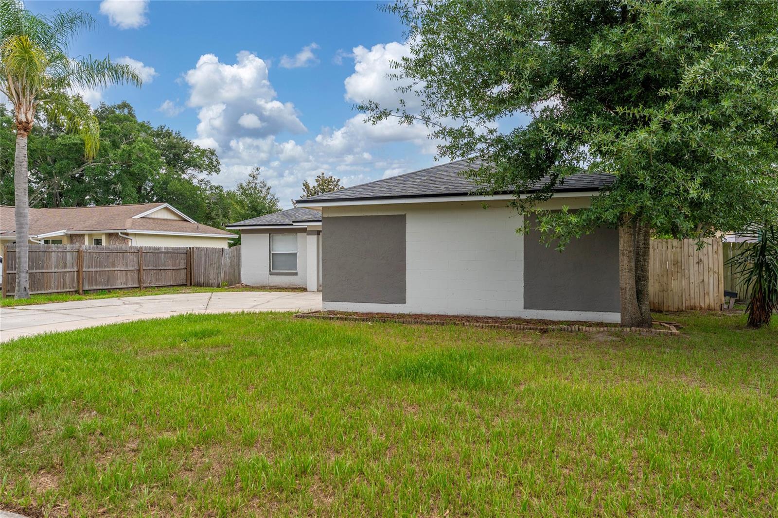 631 STANFORD DRIVE