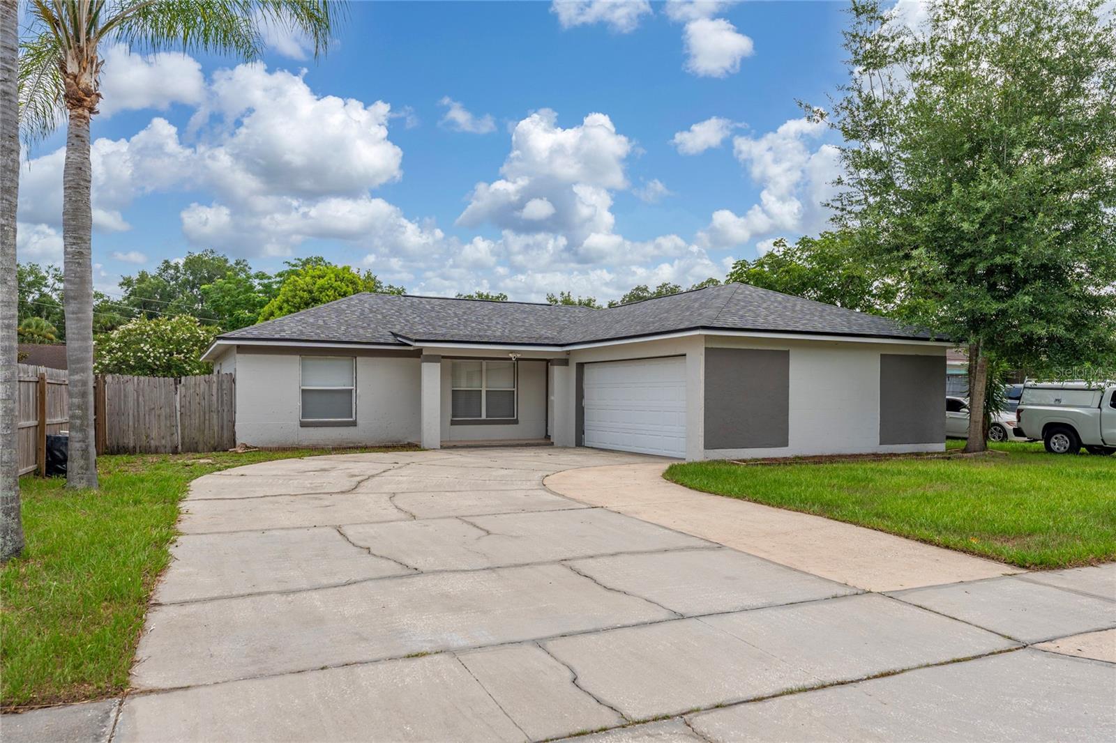 631 STANFORD DRIVE
