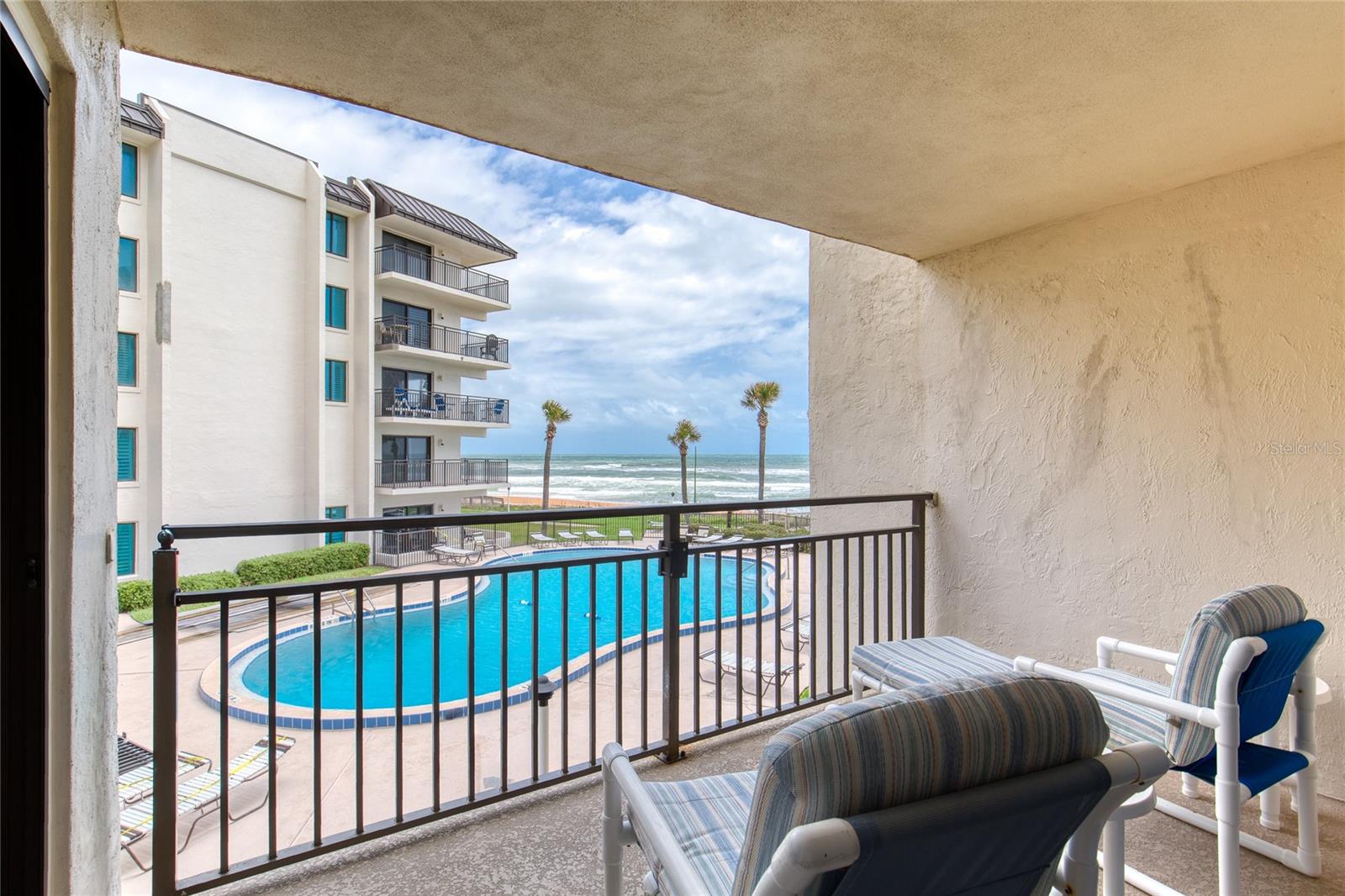 INDIES HOUSE CONDO - Residential