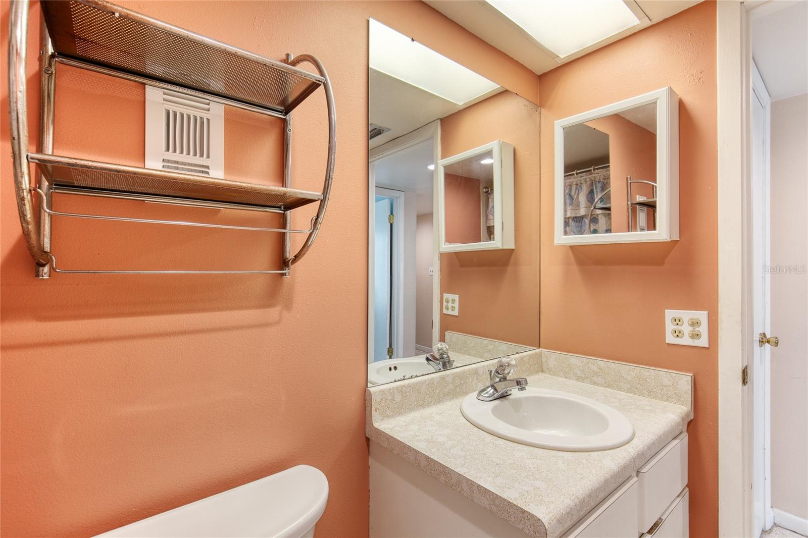 INDIES HOUSE CONDO - Residential