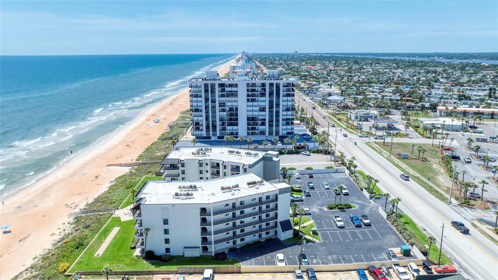 INDIES HOUSE CONDO - Residential