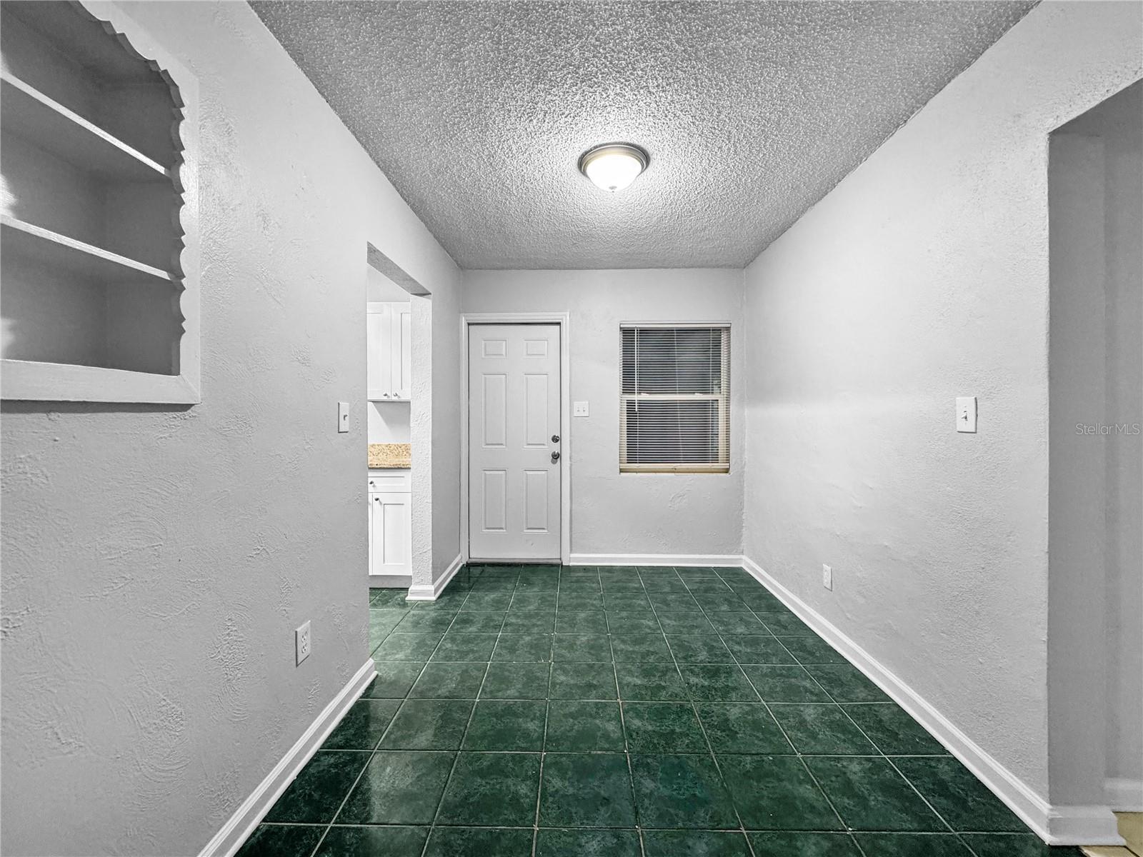 SUNSET HEIGHTS REV - Residential Lease