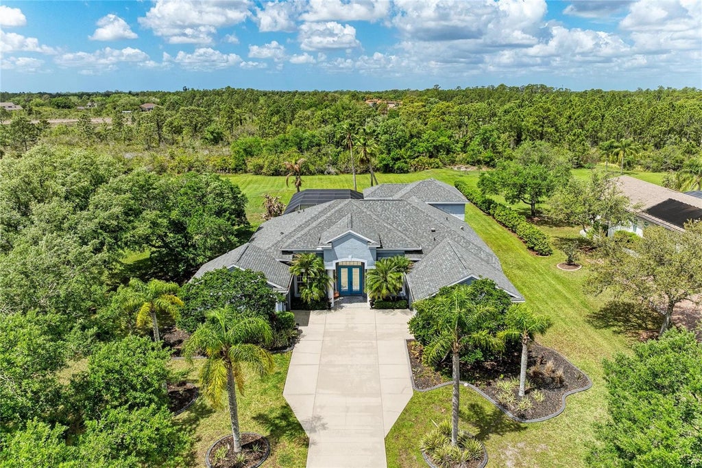 Photo of 8014 Snowy Egret Place, Bradenton, FL 34202 (MLS # A4708842)