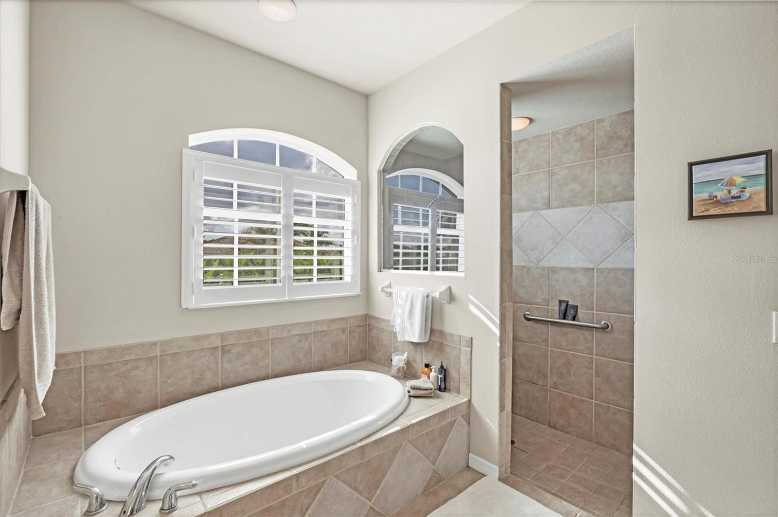 CAPE HAZE WINDWARD - Residential